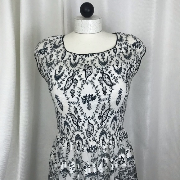 Max Studio - Picture 3 of 7